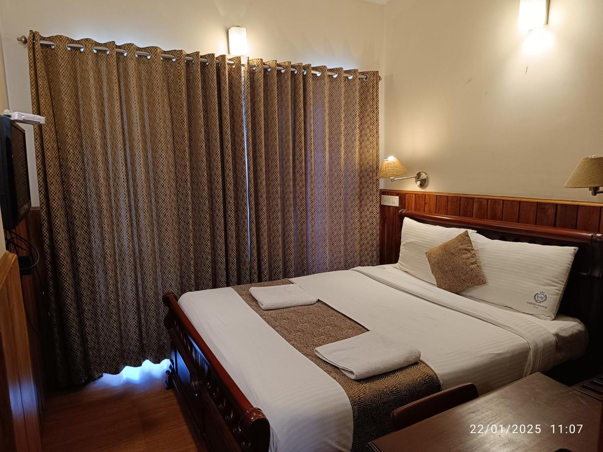 Garden Manor Hotel Ooty Kamer foto
