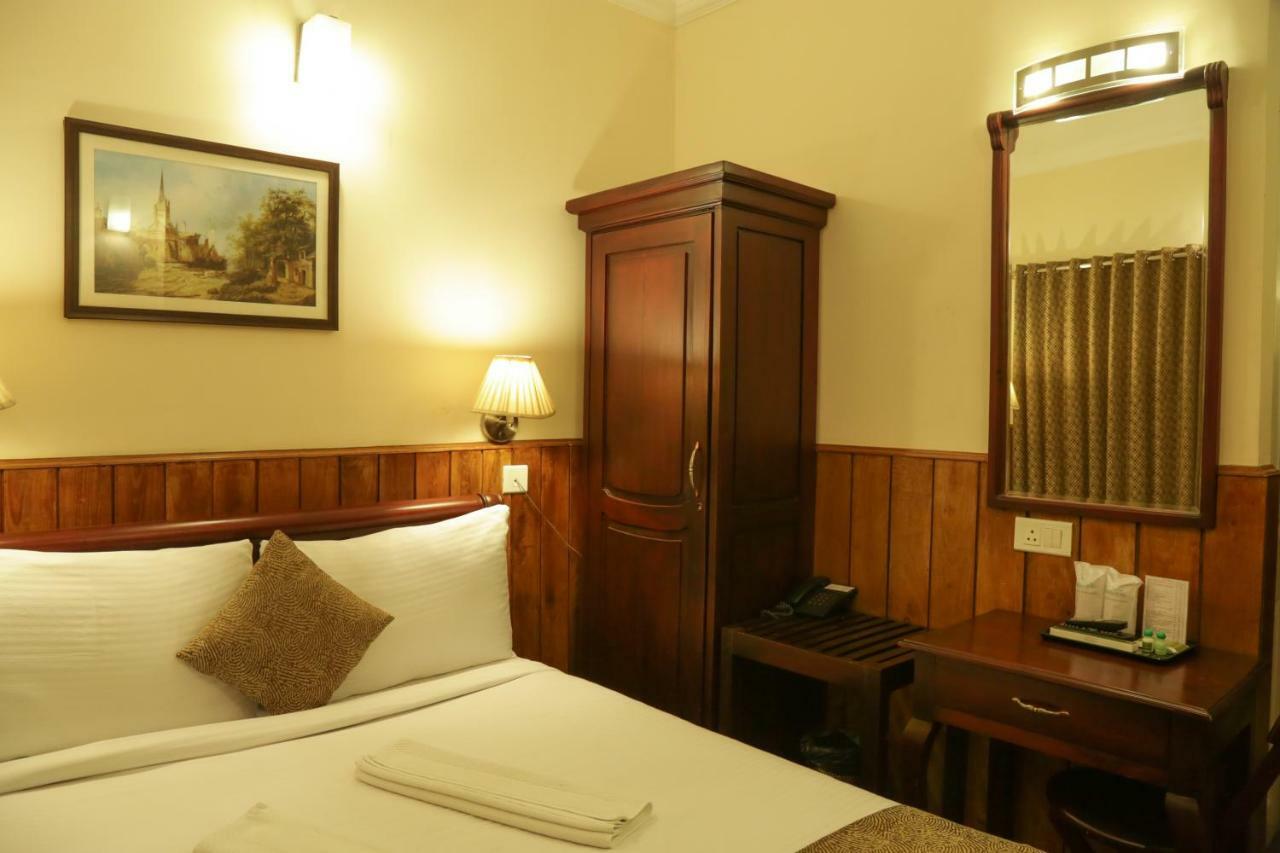 Garden Manor Hotel Ooty Buitenkant foto