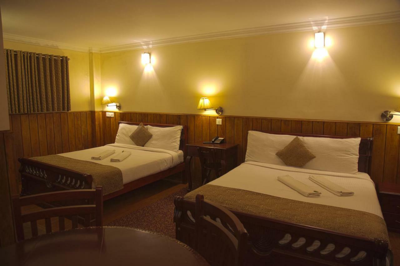 Garden Manor Hotel Ooty Buitenkant foto